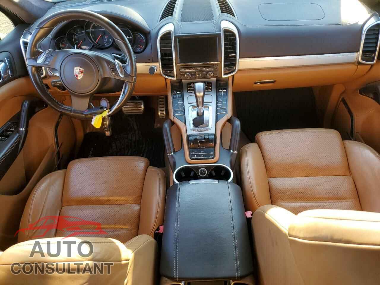 PORSCHE CAYENNE 2012 - WP1AC2A26CLA82602