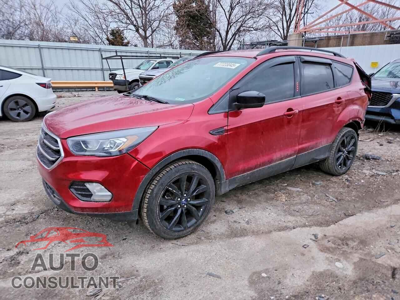 FORD ESCAPE 2017 - 1FMCU0G98HUB86103