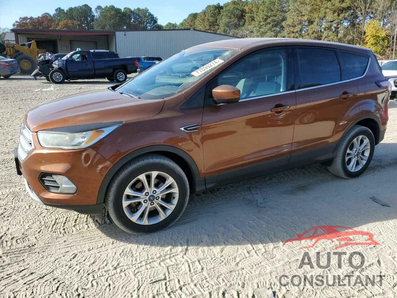 FORD ESCAPE 2017 - 1FMCU0GD7HUF03096