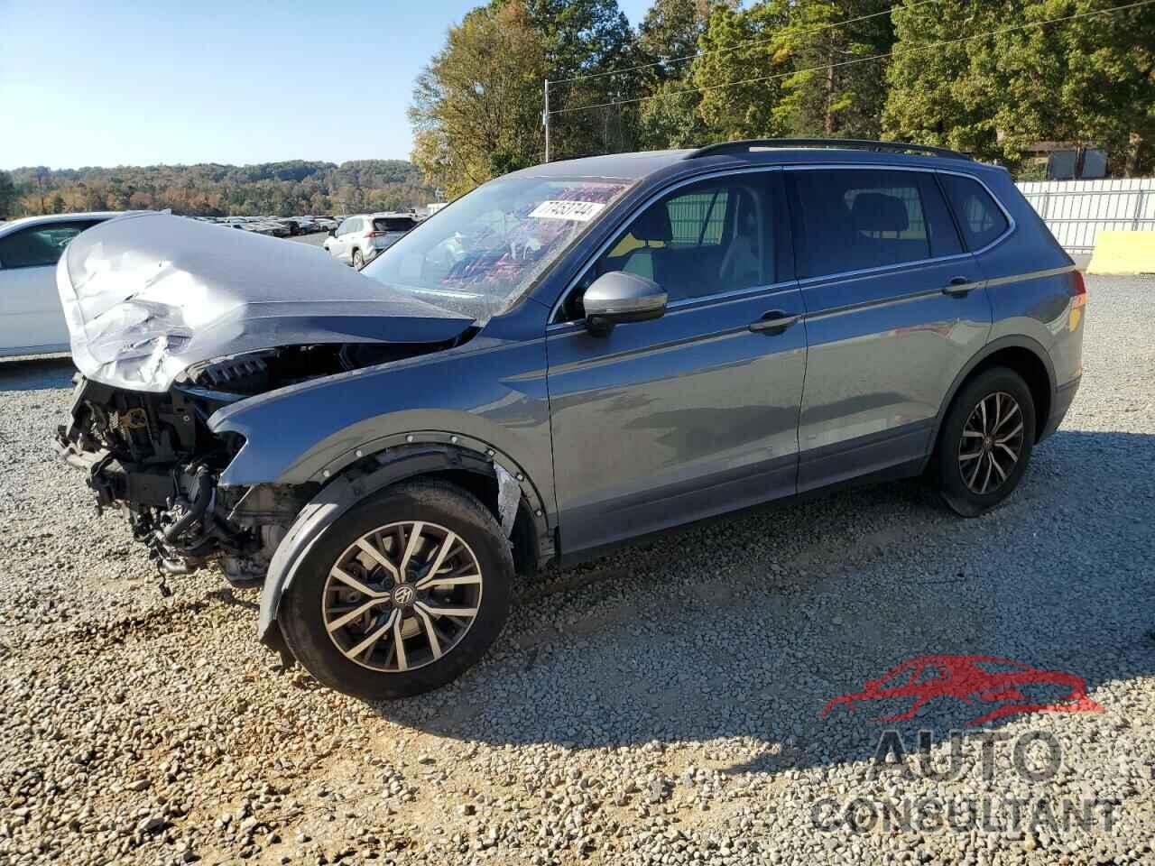 VOLKSWAGEN TIGUAN 2019 - 3VV3B7AX8KM099843