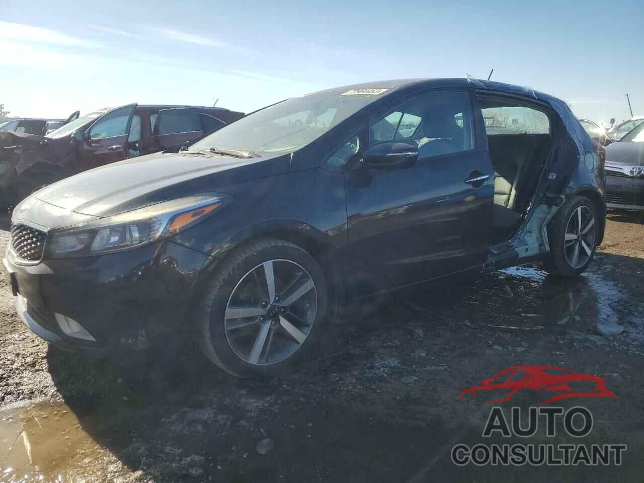 KIA FORTE 2017 - KNAFX5A87H5726666