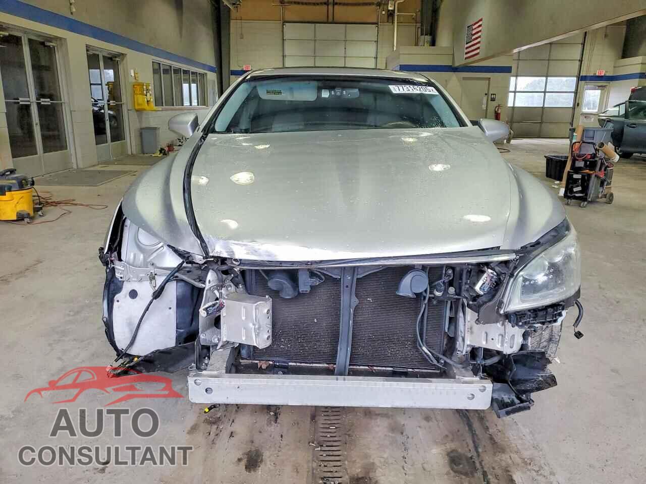 LEXUS LS460 2013 - JTHGL5EF4D5048365