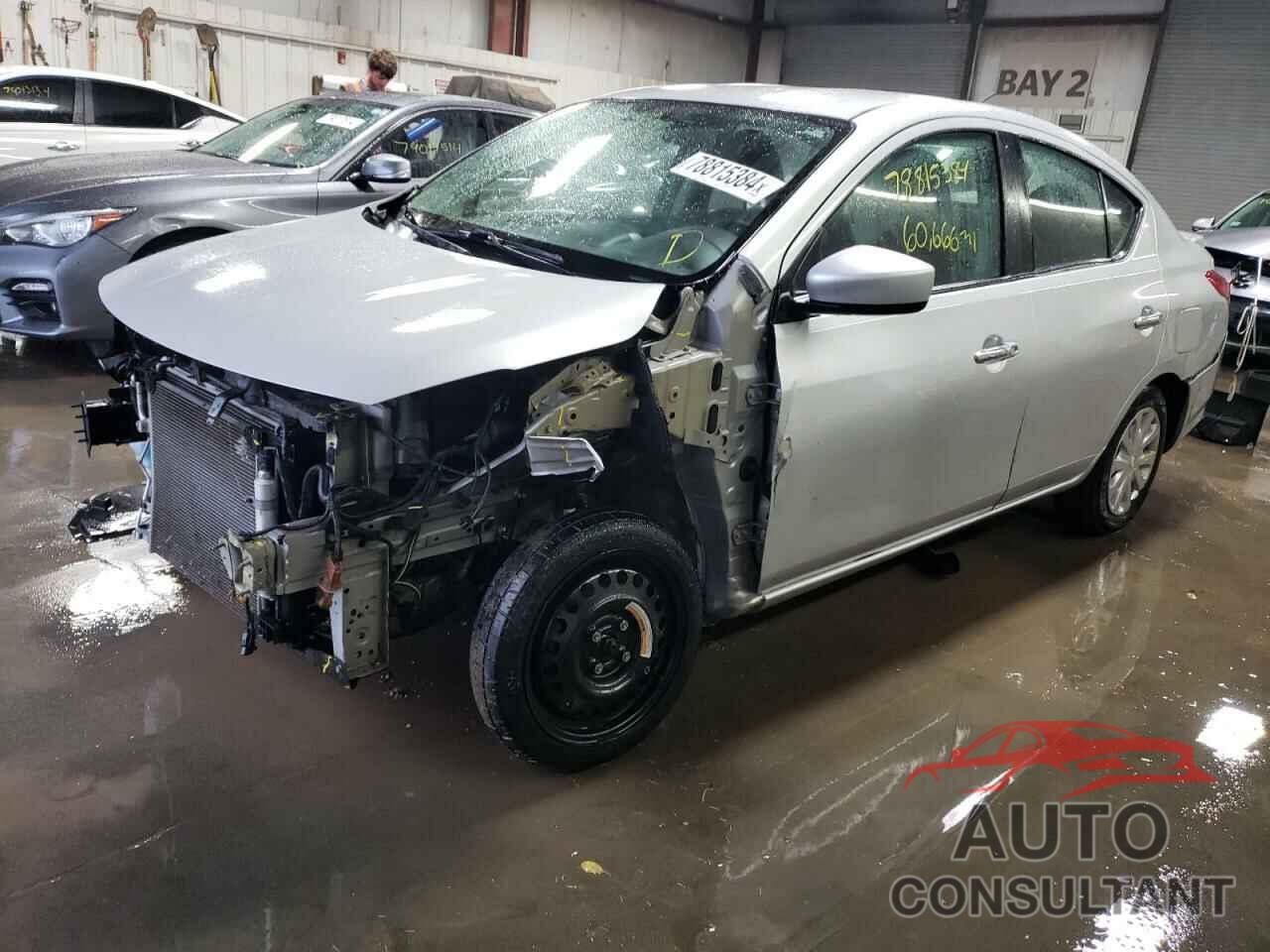 NISSAN VERSA 2019 - 3N1CN7APXKL803118