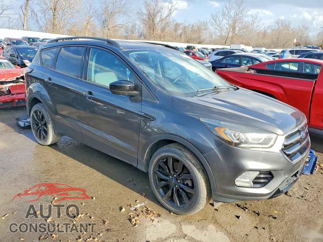 FORD ESCAPE 2017 - 1FMCU9GD0HUB77050