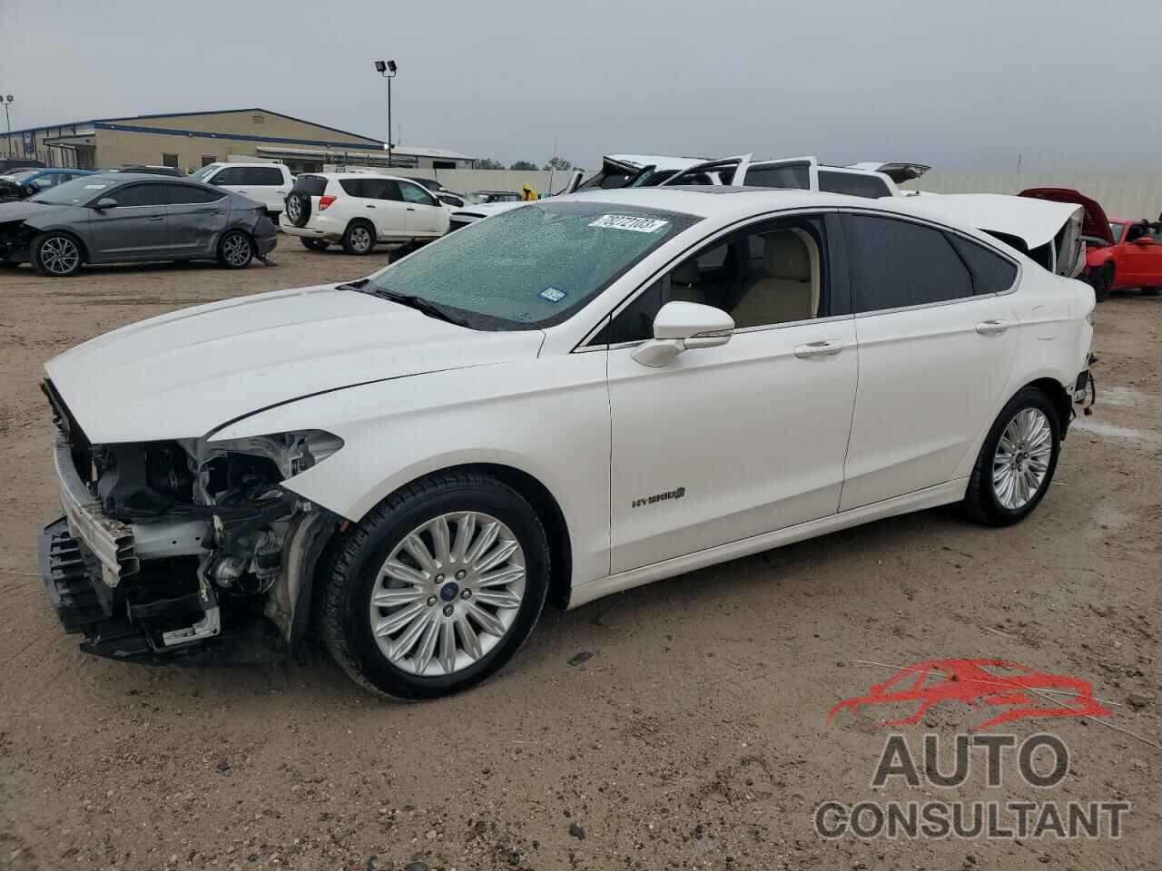 FORD FUSION 2015 - 3FA6P0LU8FR292595