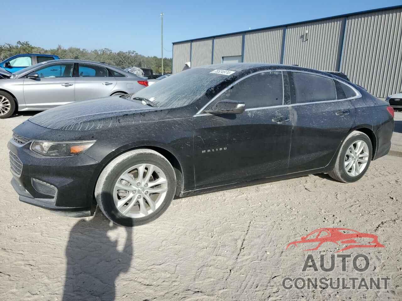 CHEVROLET MALIBU 2017 - 1G1ZE5ST4HF217260