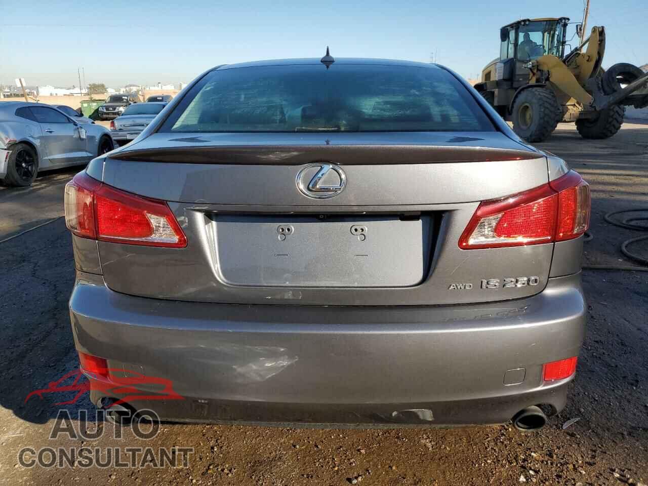 LEXUS IS 2012 - JTHCF5C29C5057972