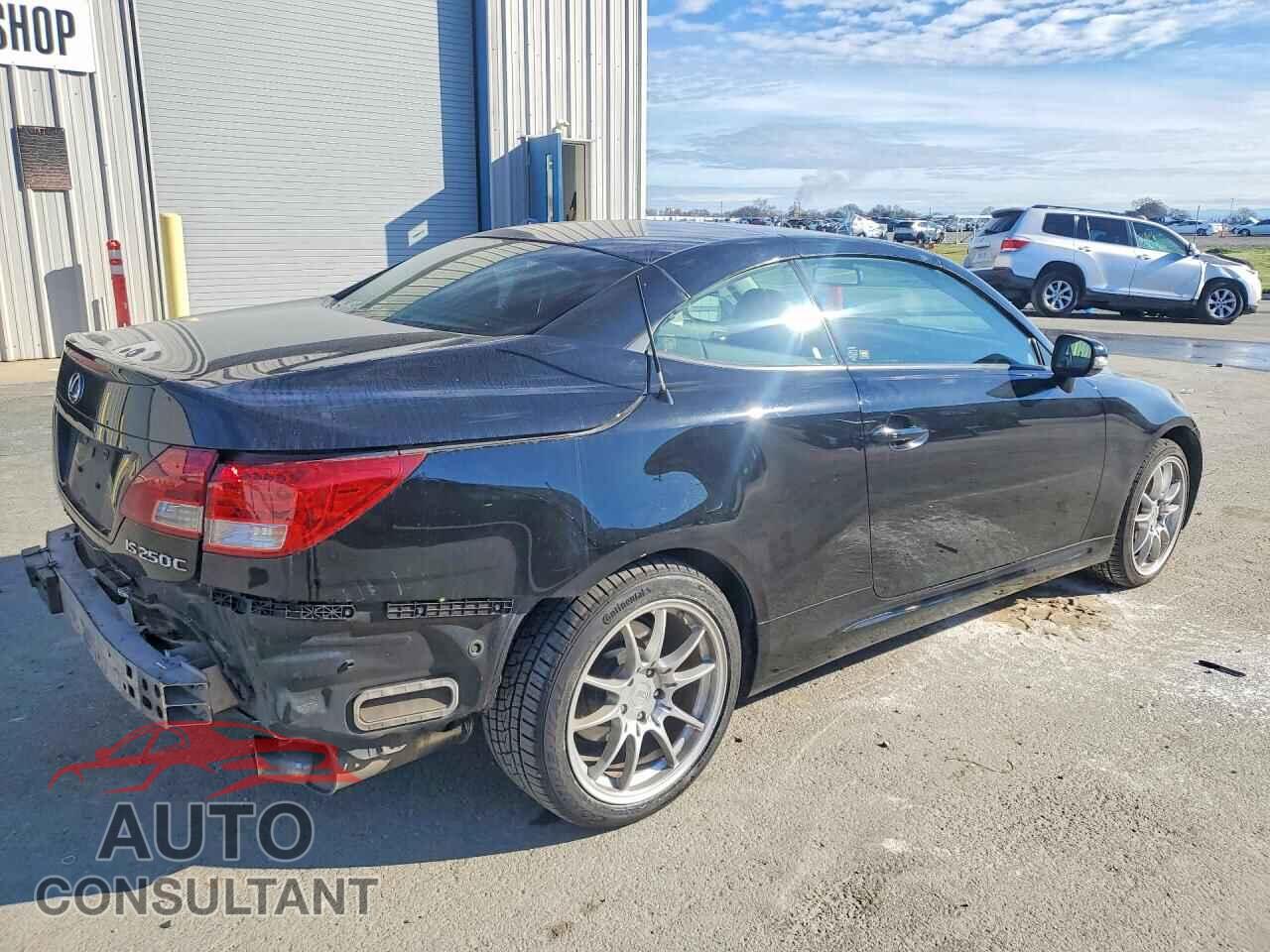 LEXUS IS 2011 - JTHFF2C22B2516254