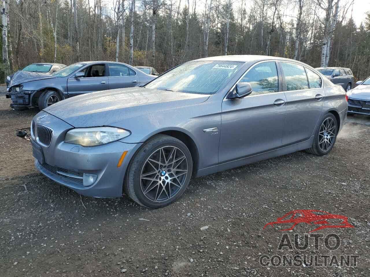 BMW 5 SERIES 2011 - WBAFU7C51BC870613