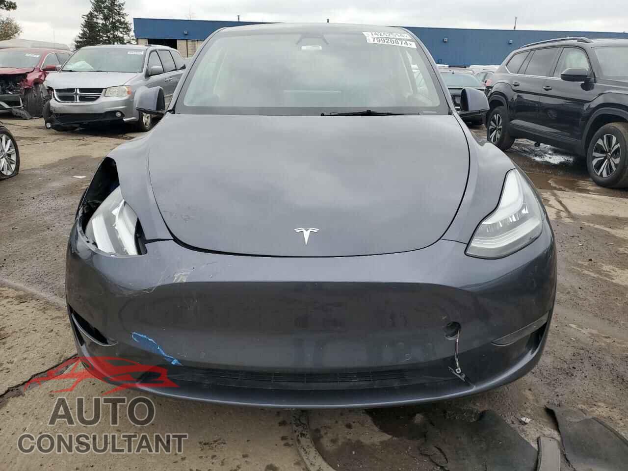 TESLA MODEL Y 2021 - 5YJYGDEEXMF086032