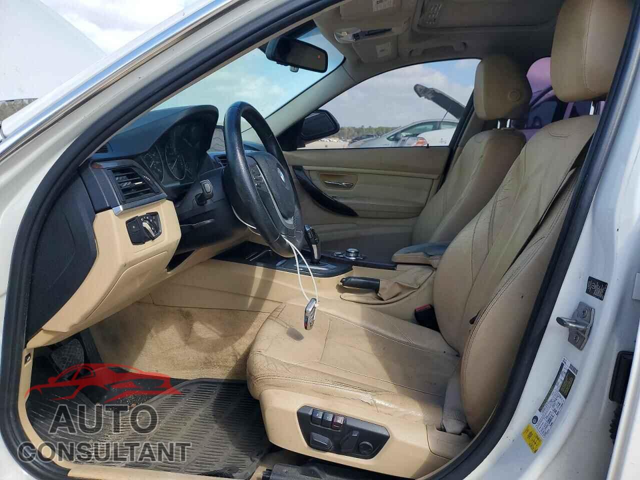 BMW 328 2013 - WBA3A5C53DF355453