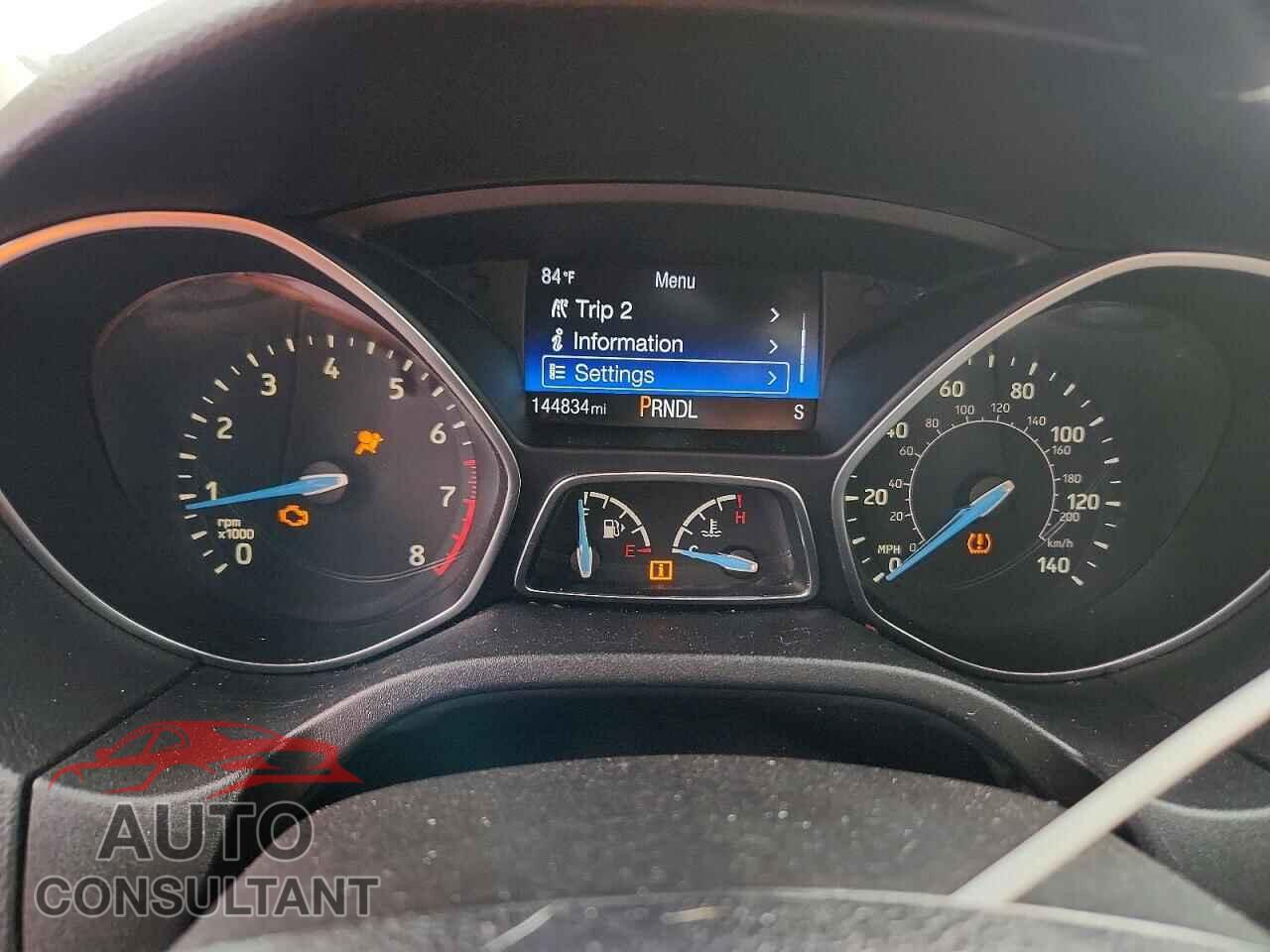 FORD FOCUS 2016 - 1FADP3K24GL252510