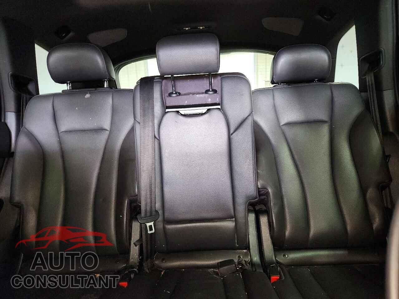 AUDI Q7 2017 - WA1VAAF73HD006578