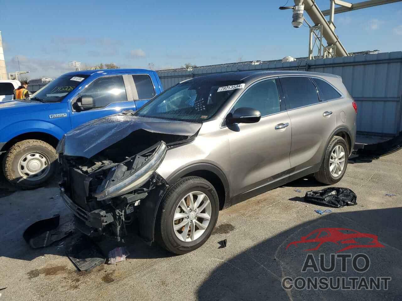 KIA SORENTO 2016 - 5XYPG4A31GG003228