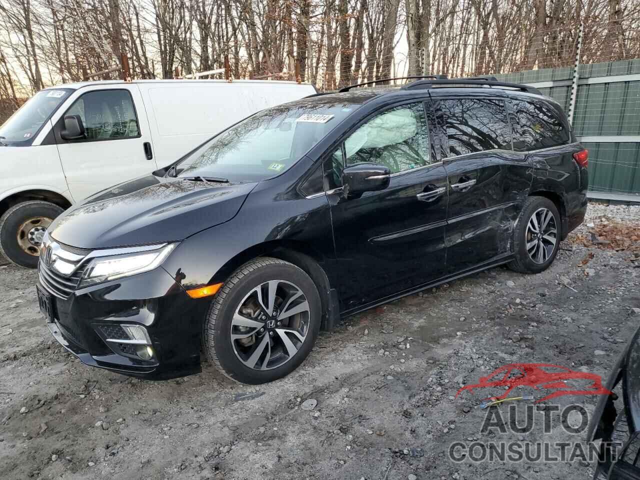 HONDA ODYSSEY 2018 - 5FNRL6H96JB023693