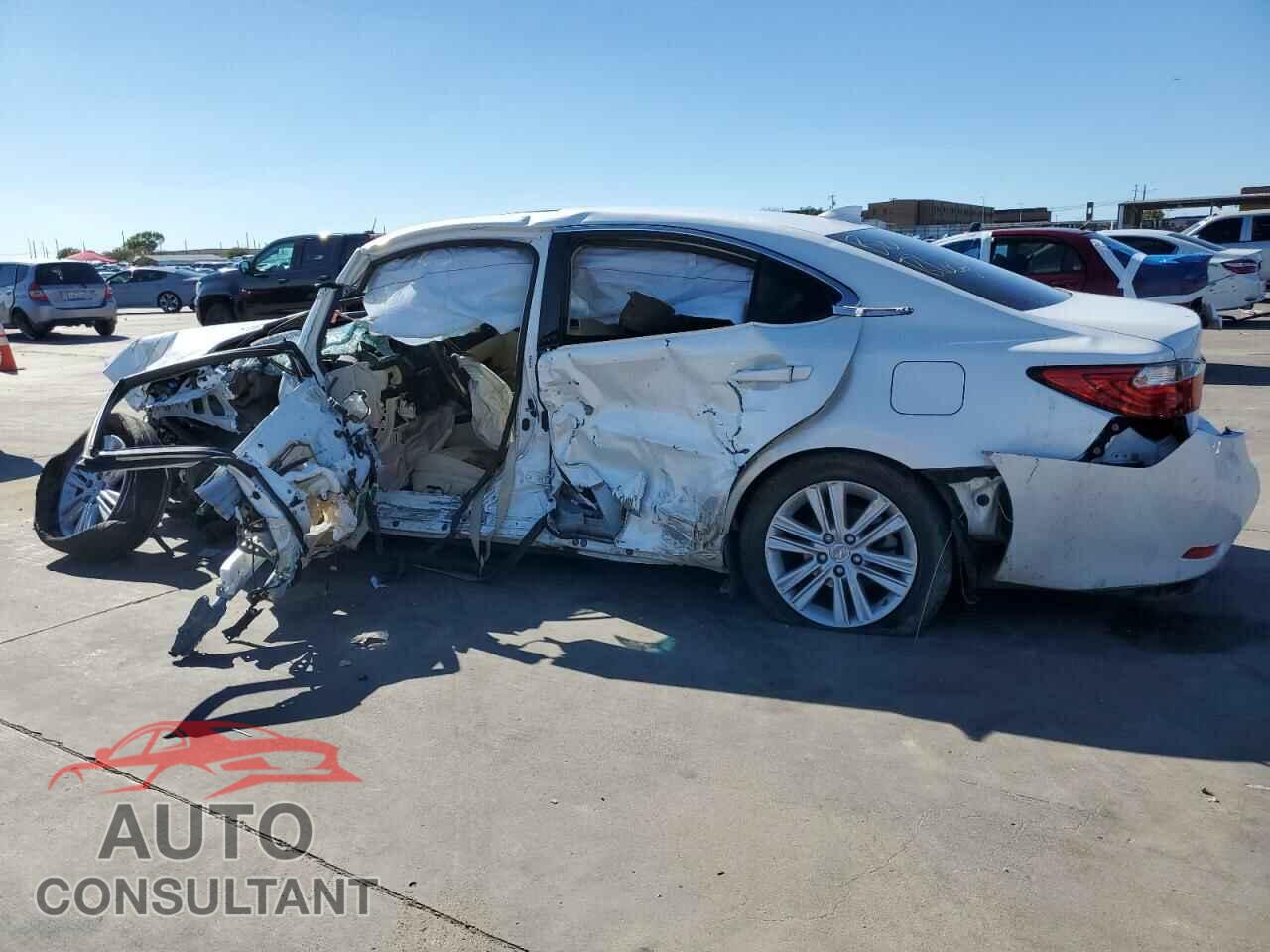 LEXUS ES350 2015 - JTHBK1GG8F2174258