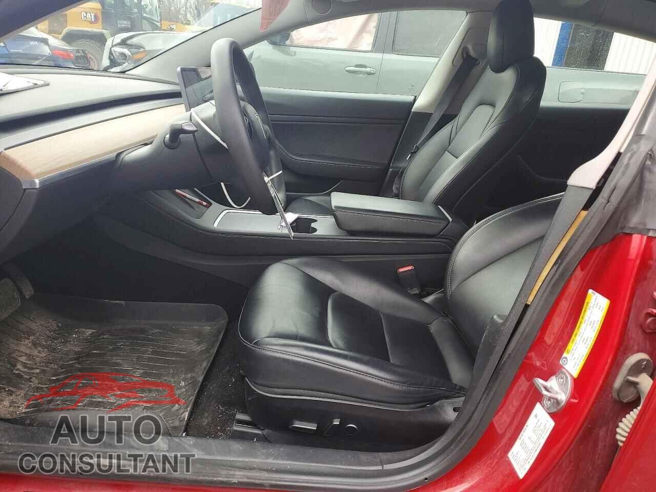 TESLA MODEL 3 2021 - 5YJ3E1EA0MF850885