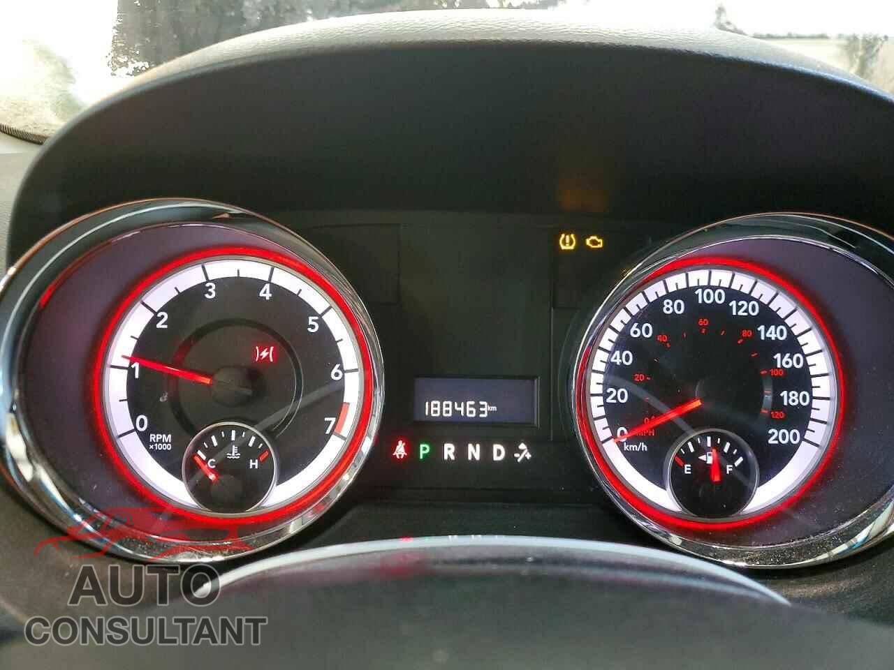 DODGE CARAVAN 2015 - 2C4RDGBG2FR568408