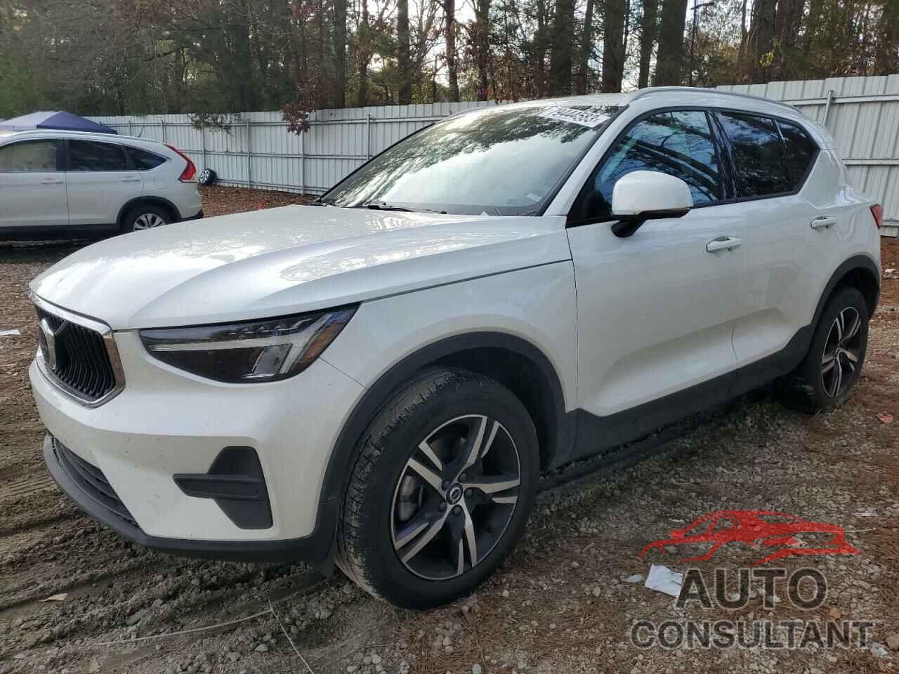 VOLVO XC40 CORE 2023 - YV4L12UK6P2054965