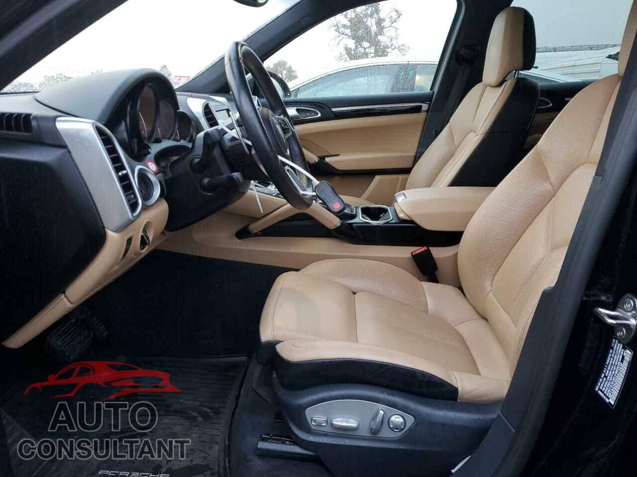 PORSCHE CAYENNE 2016 - WP1AA2A20GKA12434