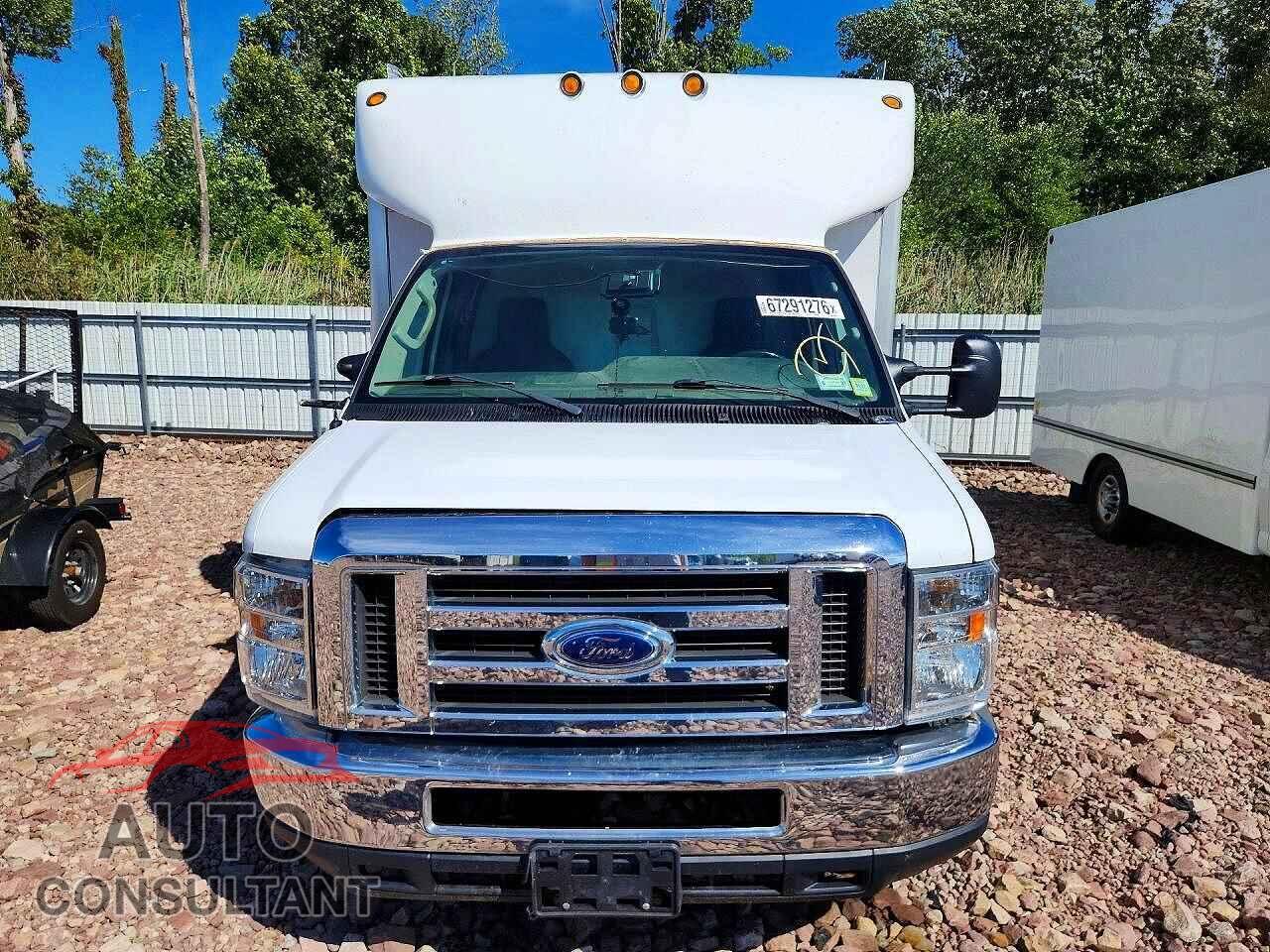 FORD ECONOLINE 2013 - 1FDWE3FL0DDB11236