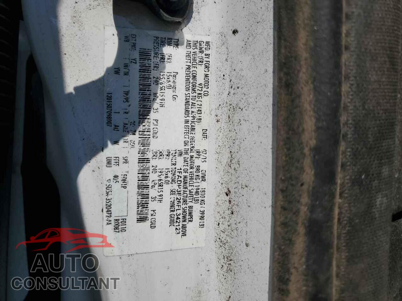 FORD FOCUS 2015 - 1FADP3E26FL342123