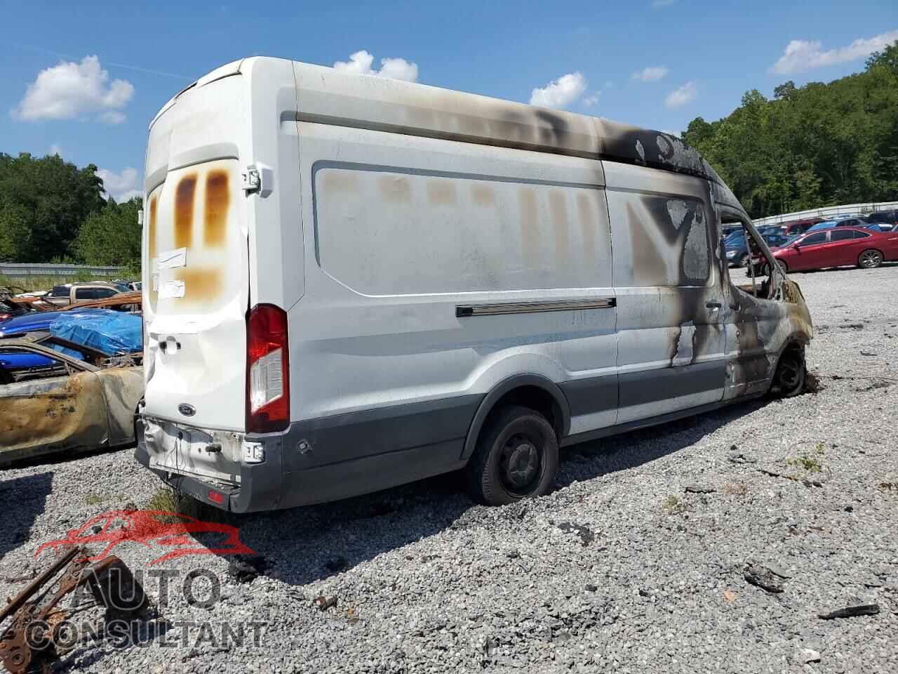 FORD TRANSIT 2017 - 1FTYR3XM3HKA33657