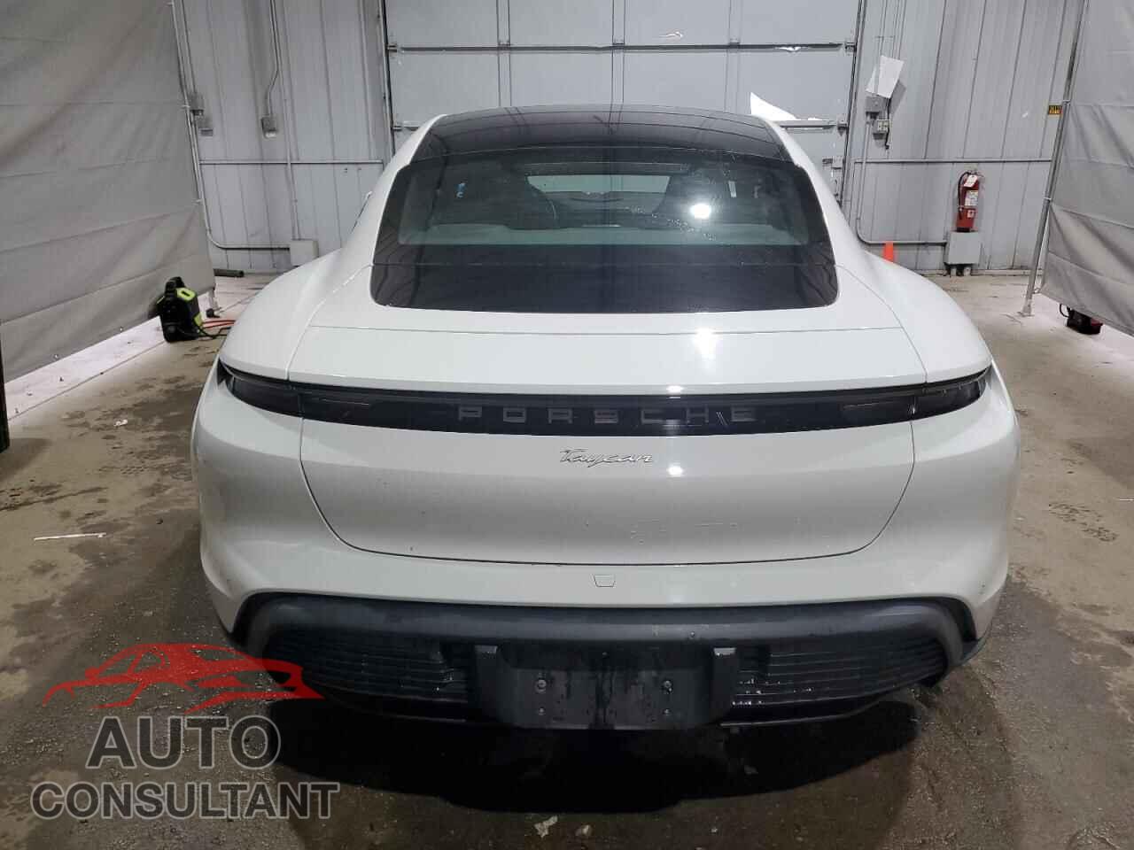PORSCHE TAYCAN 2021 - WP0AA2Y18MSA13747