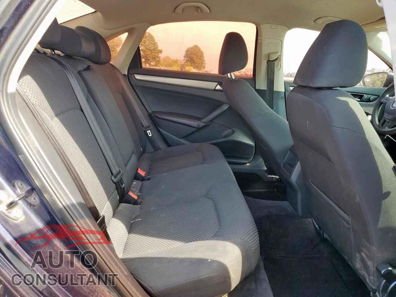 VOLKSWAGEN PASSAT 2012 - 1VWAP7A36CC086254