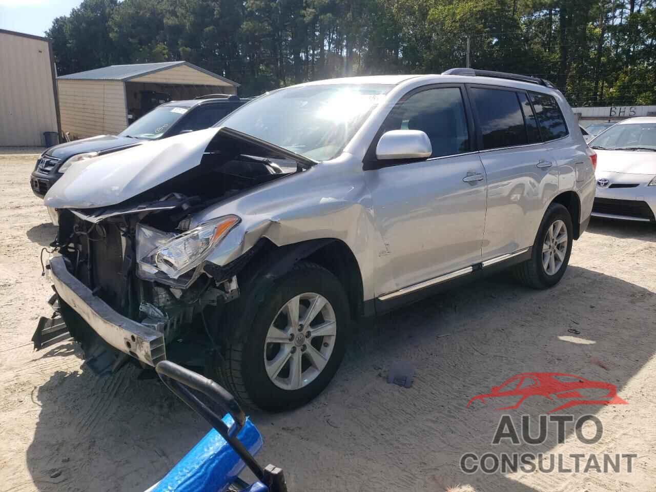 TOYOTA HIGHLANDER 2013 - 5TDBK3EH7DS252124