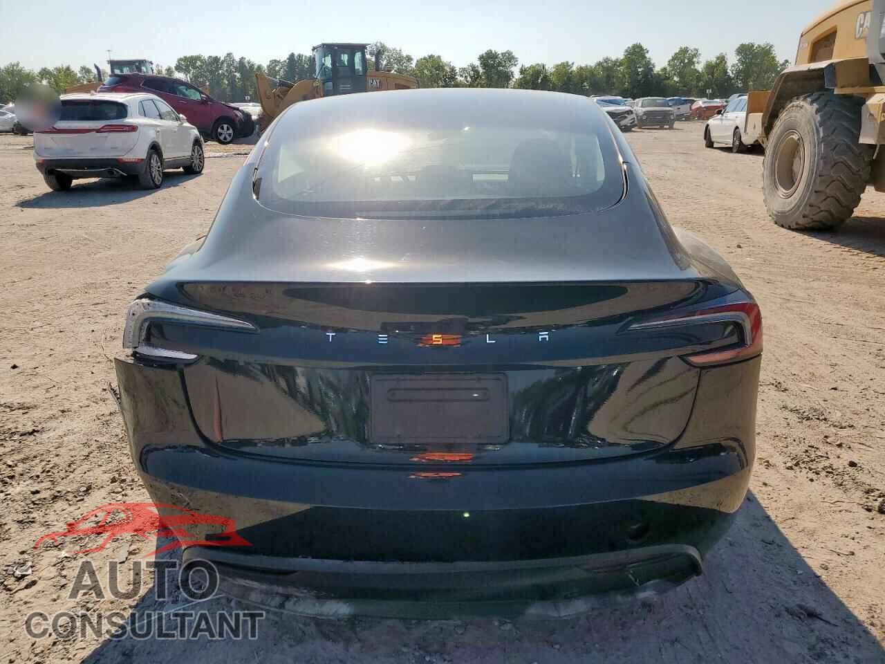 TESLA MODEL 3 2024 - 5YJ3E1EA7RF767445