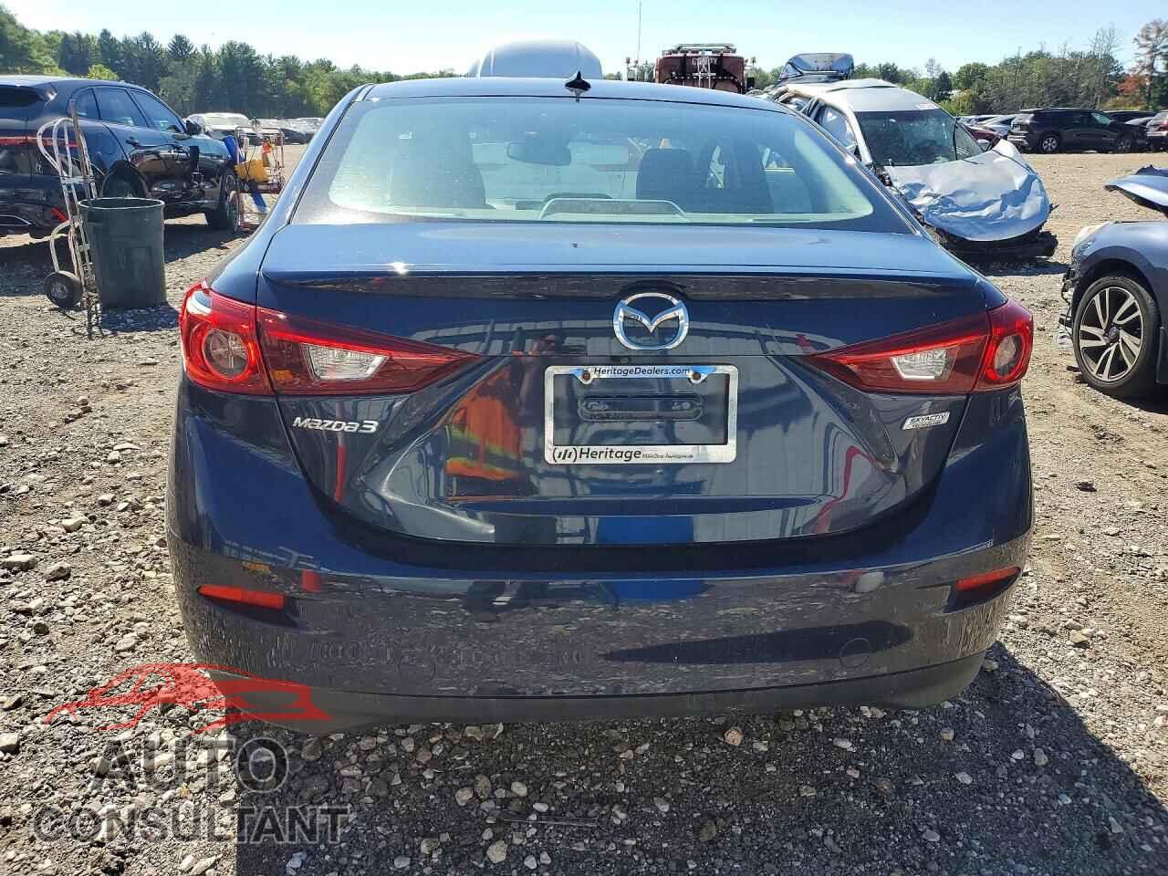 MAZDA 3 2017 - 3MZBN1W31HM148908