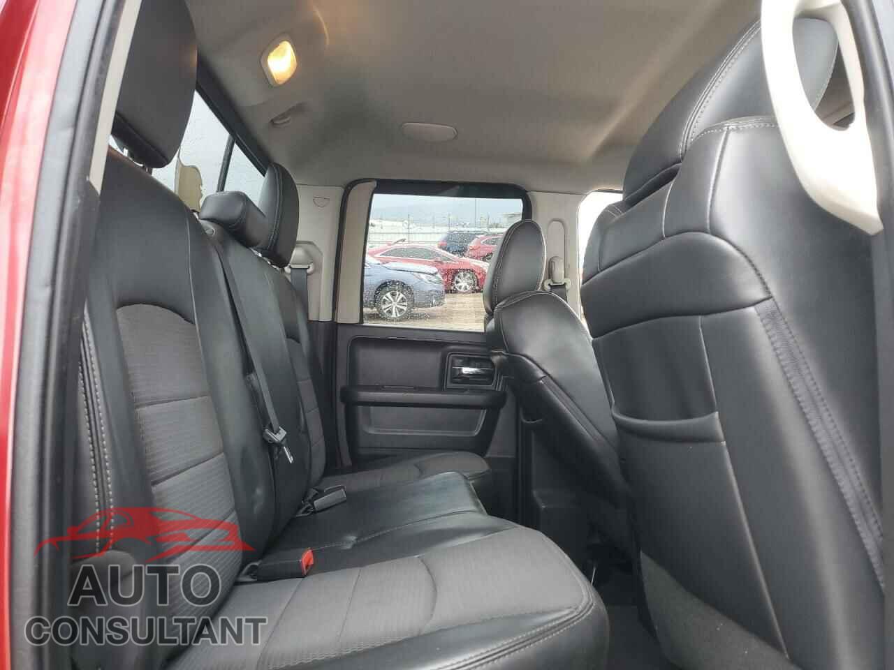 DODGE RAM 1500 2012 - 1C6RD7HT8CS321819