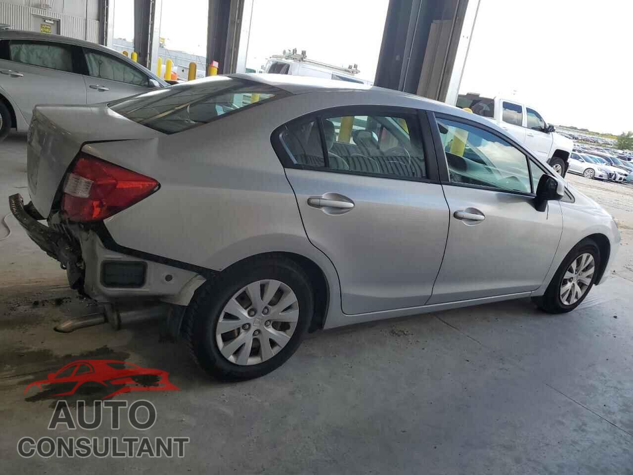 HONDA CIVIC 2012 - 2HGFB2F56CH588197