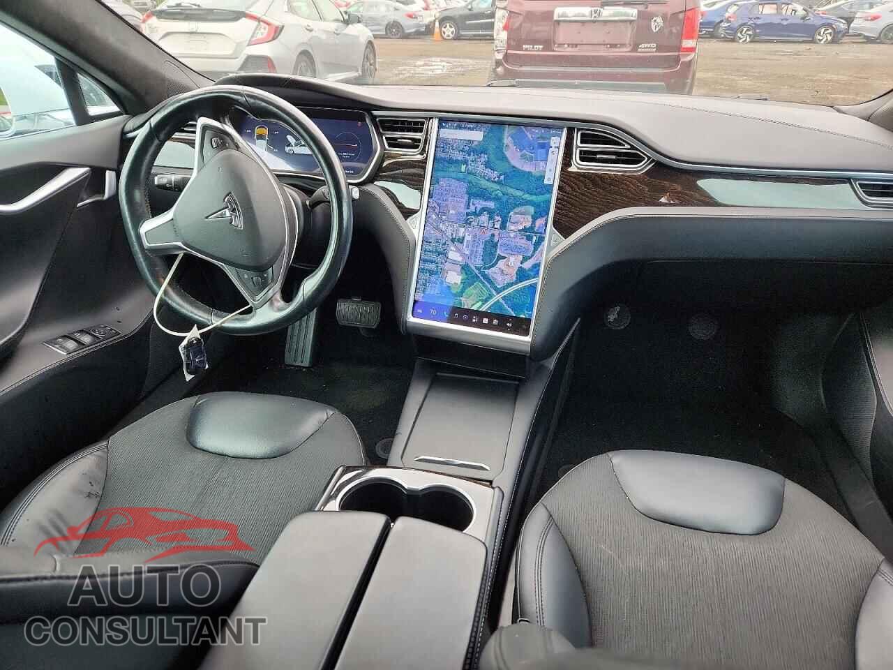 TESLA MODEL S 2016 - 5YJSA1E25GF160912