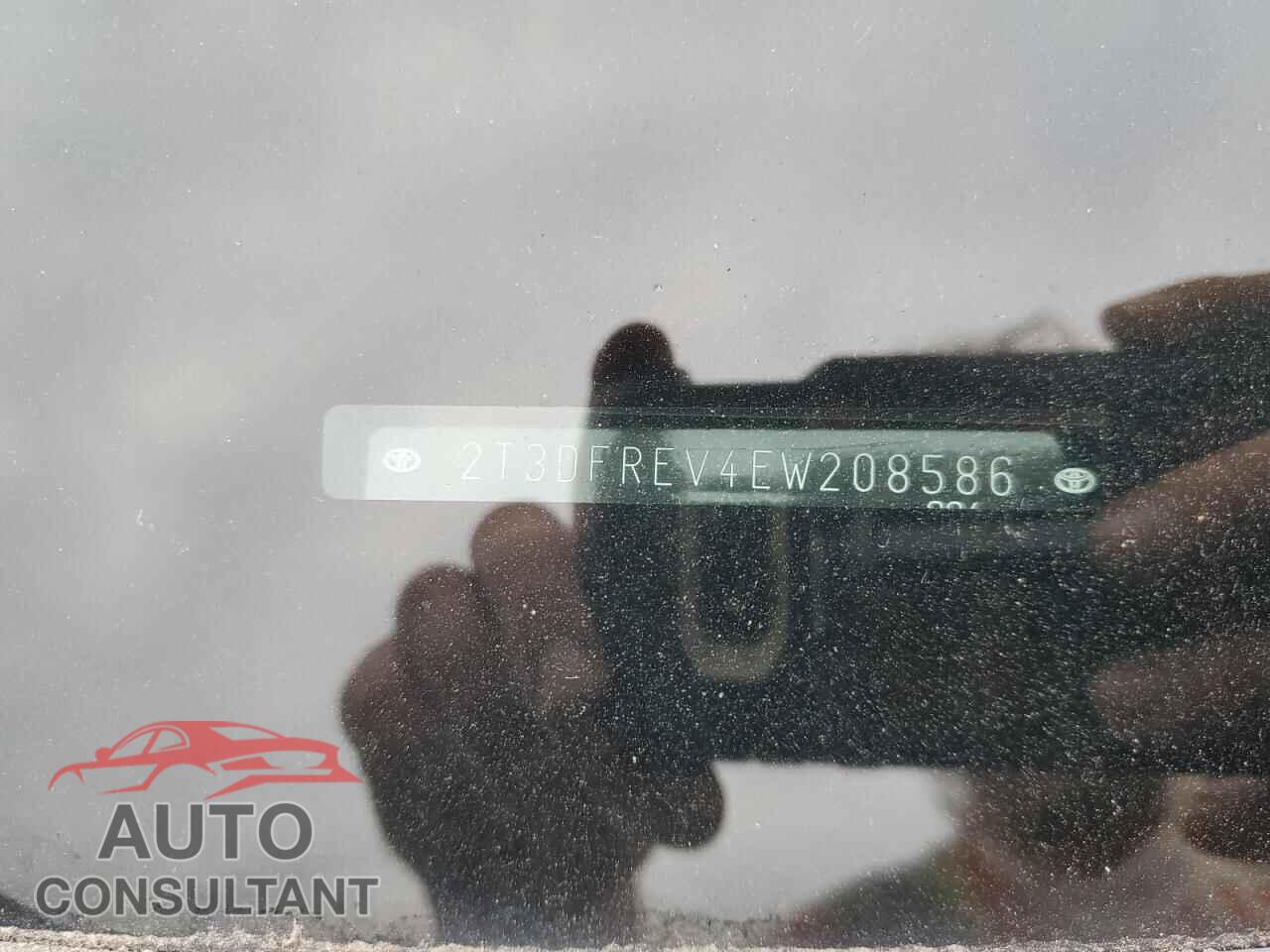 TOYOTA RAV4 2014 - 2T3DFREV4EW208586