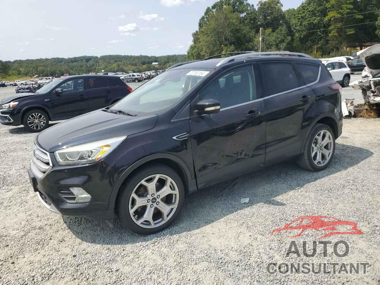 FORD ESCAPE 2017 - 1FMCU9JD4HUA87411