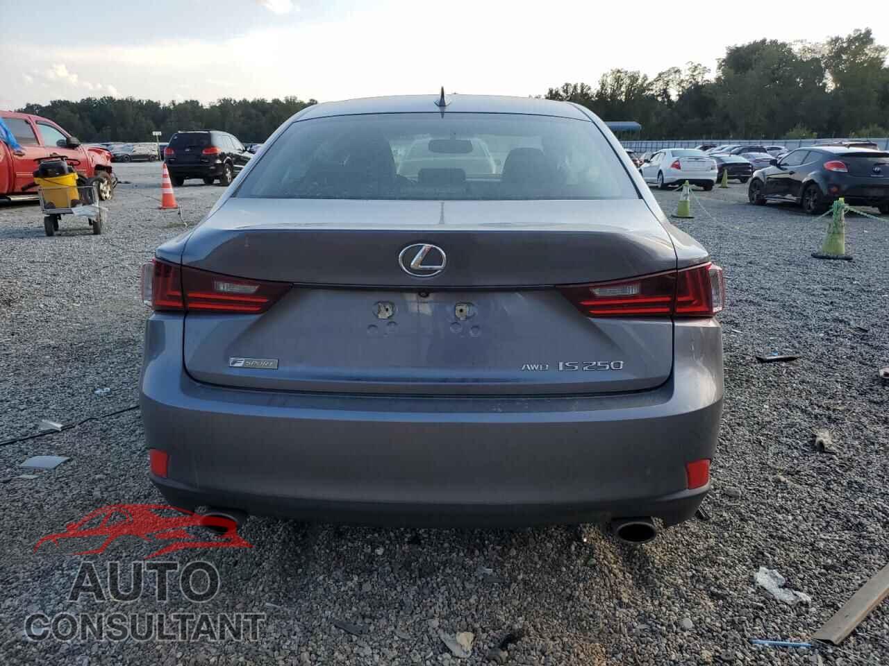 LEXUS IS 2015 - JTHCF1D23F5020394