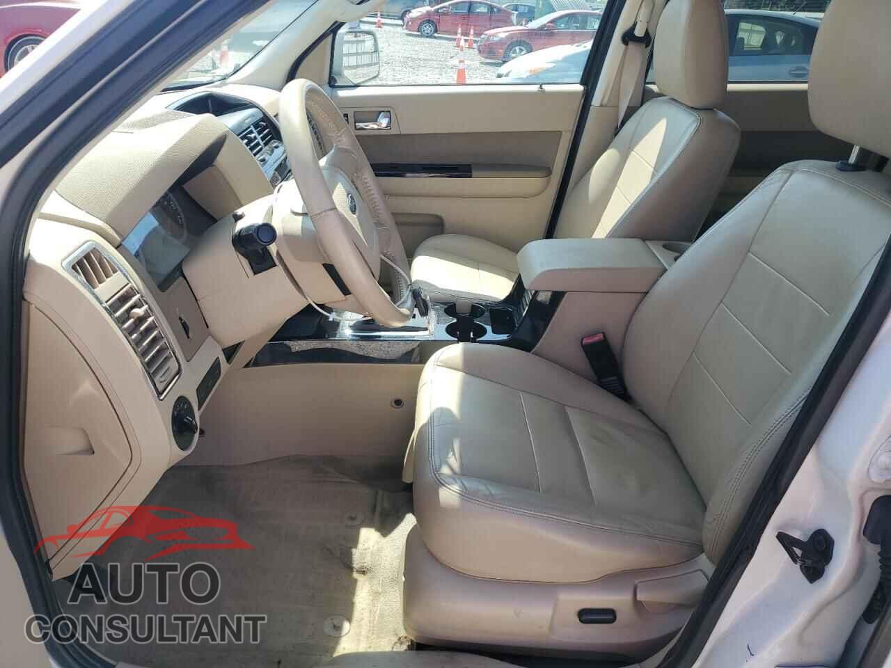 FORD ESCAPE 2011 - 1FMCU0E77BKB44848