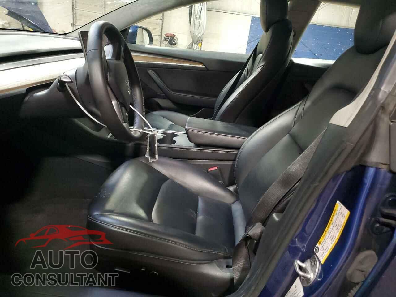 TESLA MODEL 3 2022 - 5YJ3E1EA6NF192121