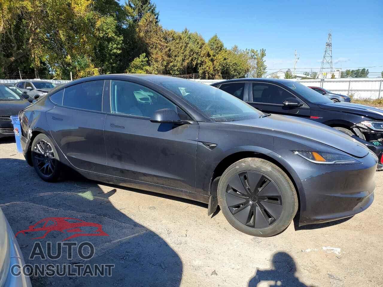 TESLA MODEL 3 2026 - LRW3E7FA4TC898531
