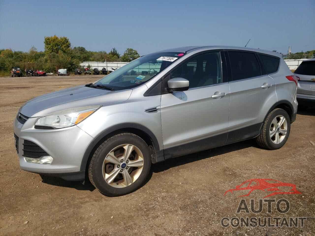FORD ESCAPE 2015 - 1FMCU9G97FUA63751