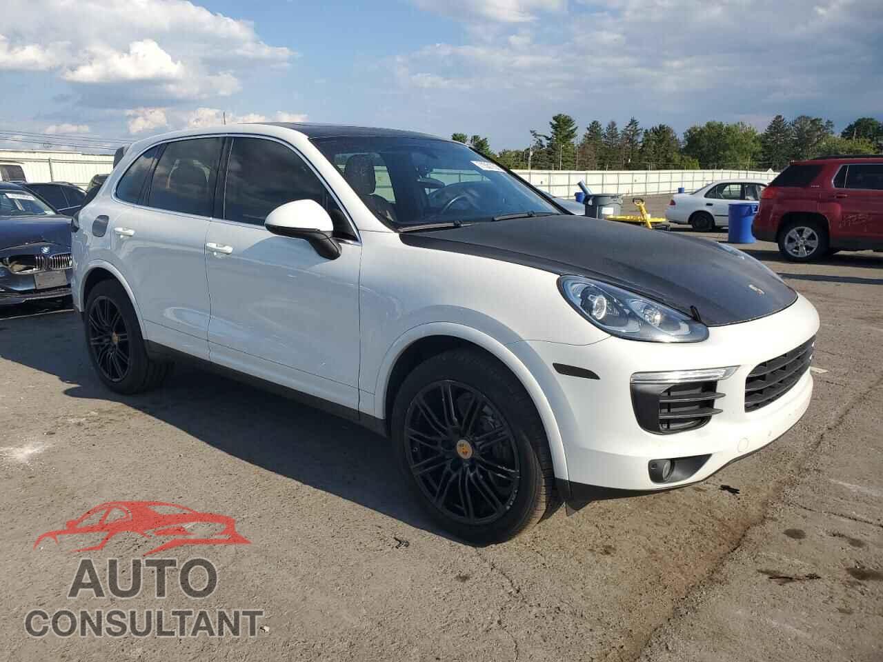 PORSCHE CAYENNE 2016 - WP1AA2A28GLA02499