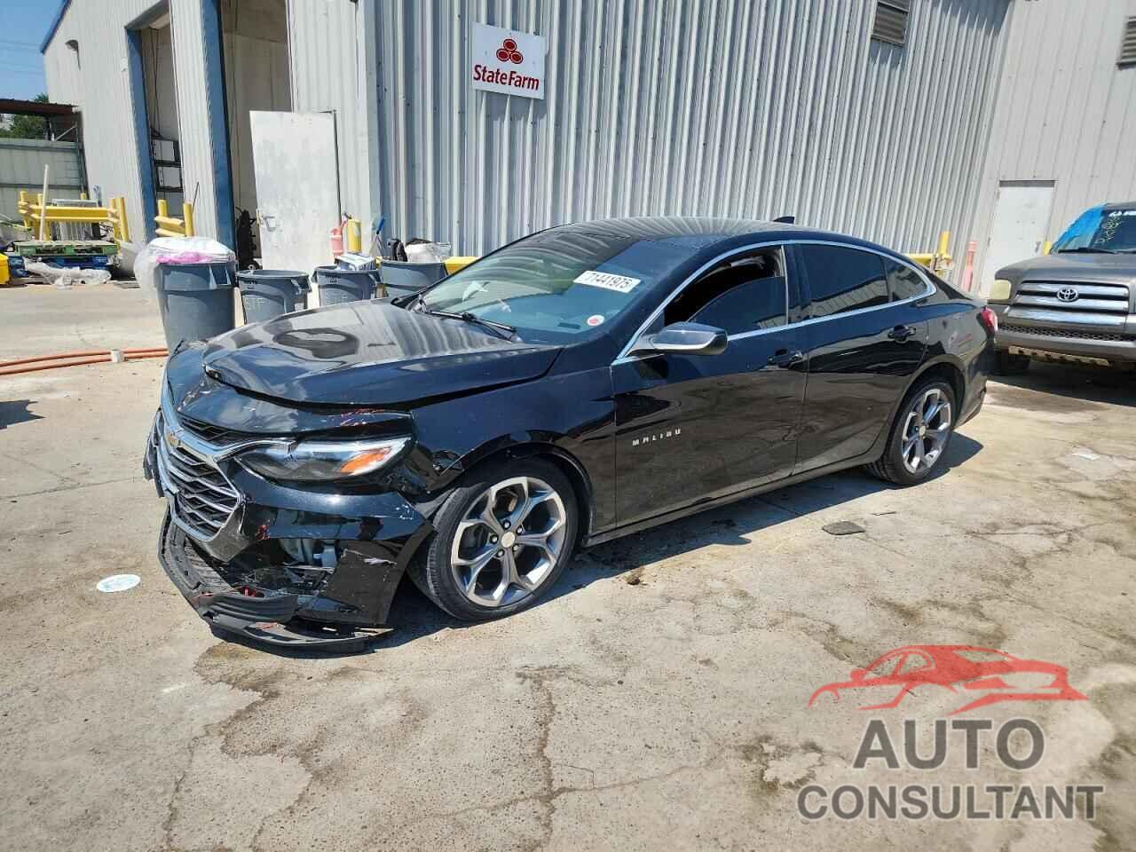 CHEVROLET MALIBU 2020 - 1G1ZD5ST7LF108741