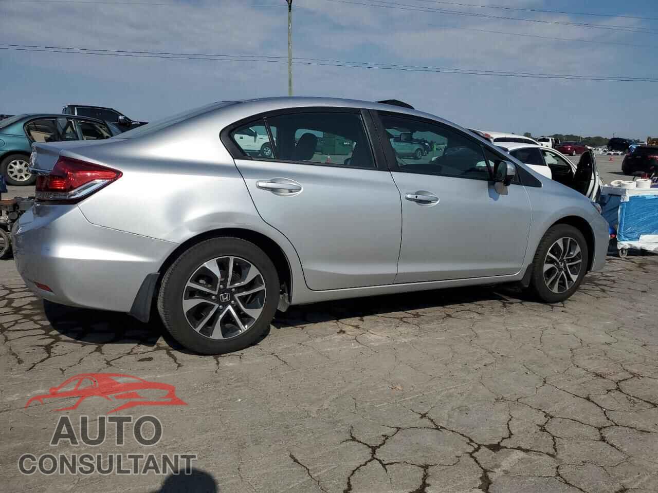 HONDA CIVIC 2015 - 19XFB2F8XFE065077