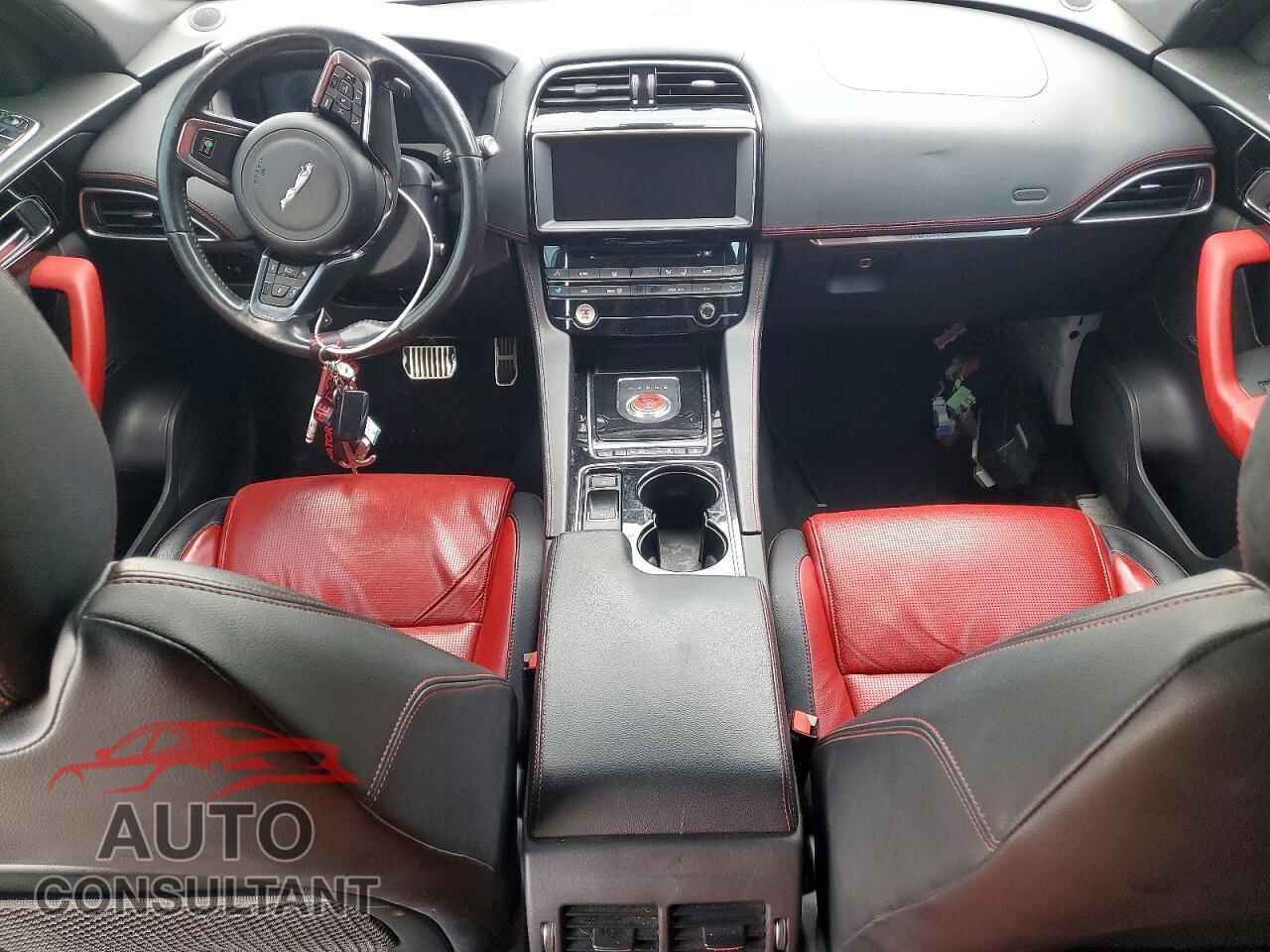JAGUAR F-PACE 2017 - SADCL2BV0HA090107