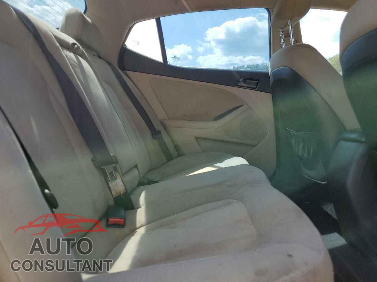 KIA OPTIMA 2011 - KNAGM4A73B5086607