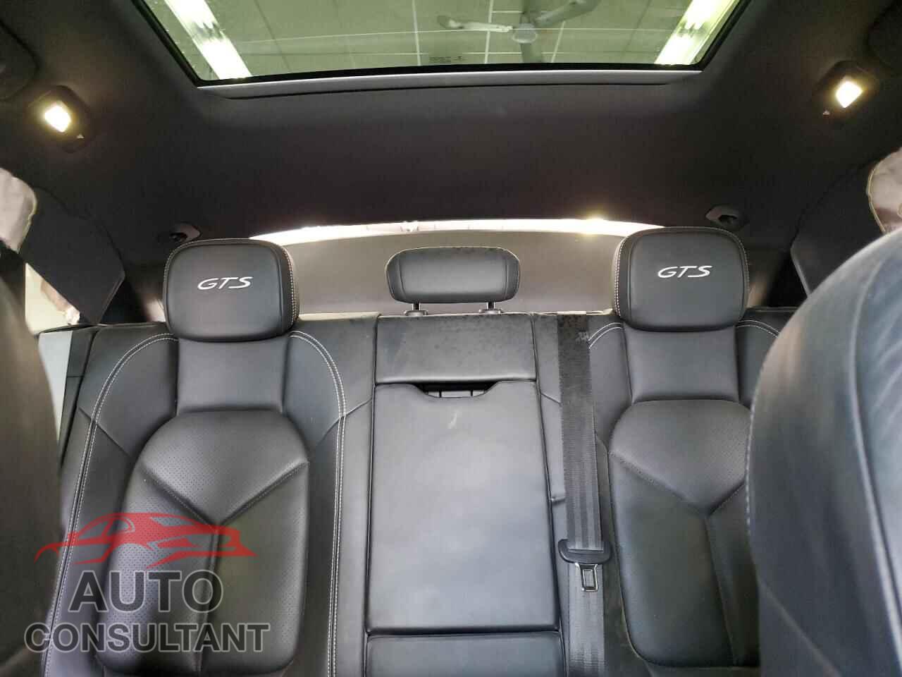 PORSCHE MACAN 2017 - WP1AG2A56HLB52749