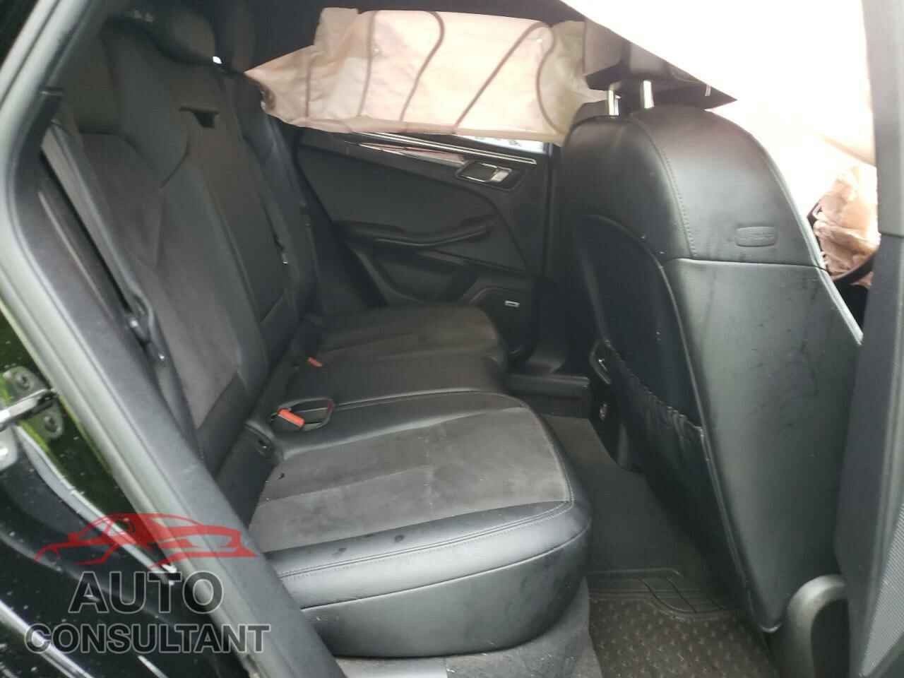 PORSCHE MACAN 2018 - WP1AA2A53JLB08795