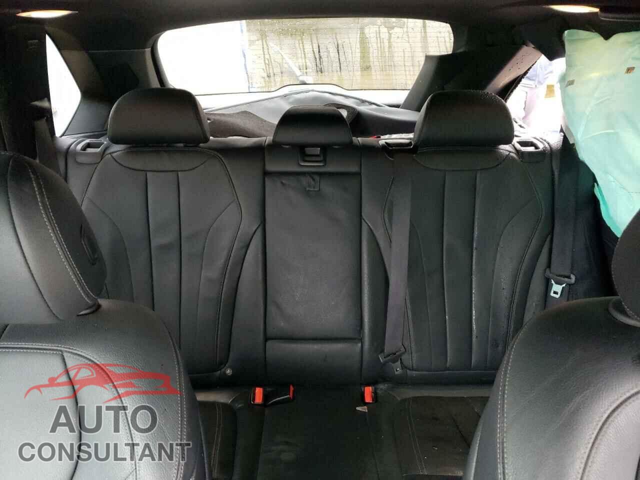 BMW X5 2017 - 5UXKR0C38H0X77489
